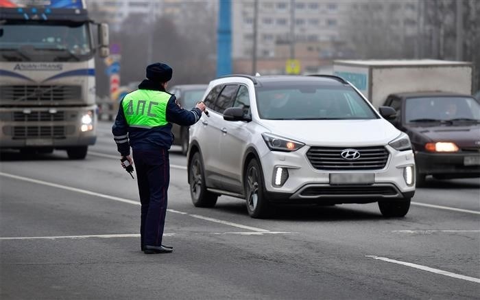 Как камеры безопасности распознают автомобили без регистрационных номеров