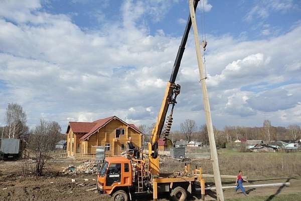 Сколько стоит провести провод от столба к дому?